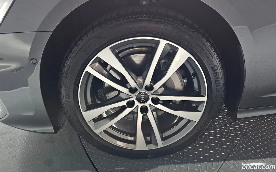 Audi A6 45 TFSI 2023 — thumbnail 5