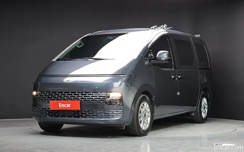 Hyundai Staria 2024 buy in Moscow