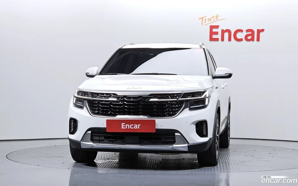 Kia Seltos 1.6 2WD 2023 — thumbnail 3