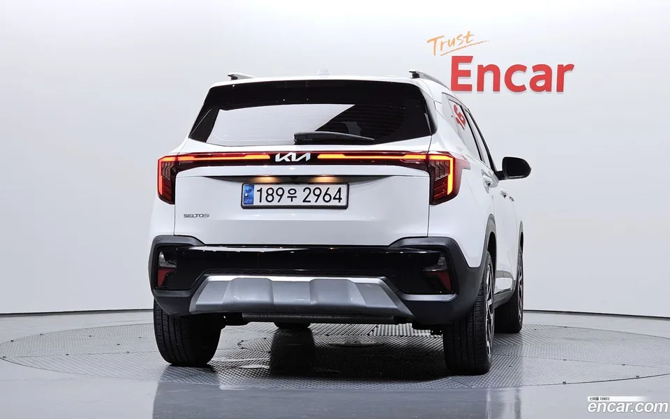 Kia Seltos 1.6 2WD 2023 — thumbnail 4
