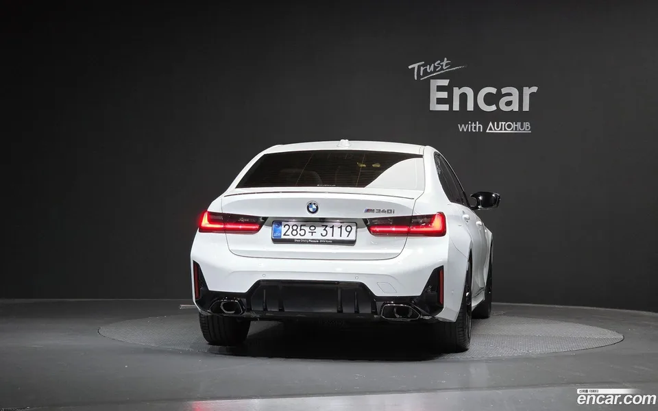 BMW 3 Series M340i 2025 — thumbnail 4