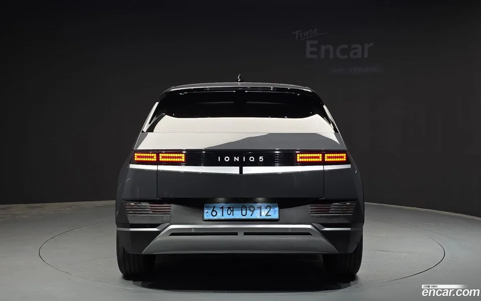 Hyundai Ioniq 5 2023 — миниатюра 4
