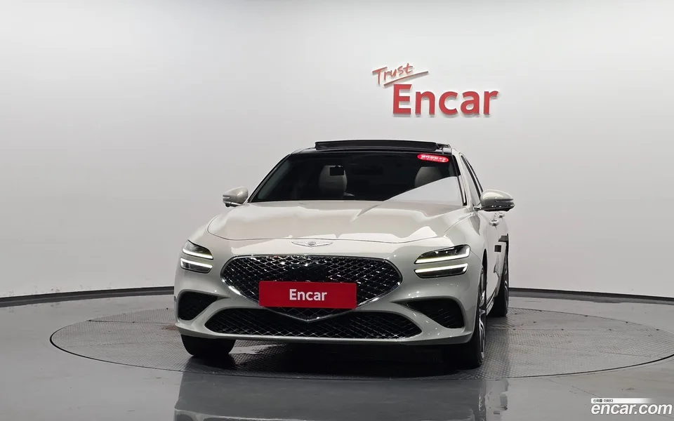 Genesis G70 2.5T 4WD 2023 — thumbnail 3