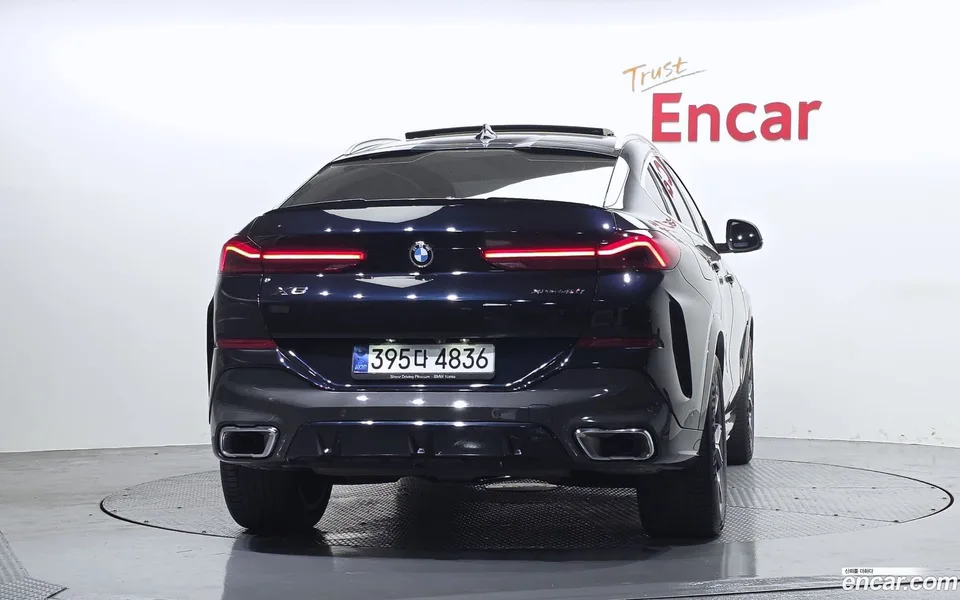 BMW X6 xDrive40i M 2023 — thumbnail 4