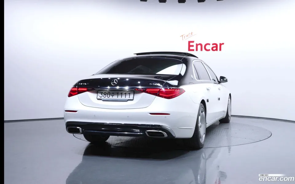 Mercedes-Benz S-Class S580 4MATIC 2023 — thumbnail 4