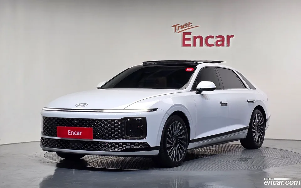 Hyundai Grandeur 2.5 2WD 2024 — photo 1, buy with delivery to Moscow