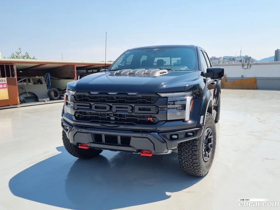 Ford F-150 5.0L 2025 — миниатюра 3