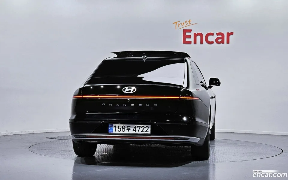 Hyundai Grandeur Hybrid 2024 — thumbnail 4
