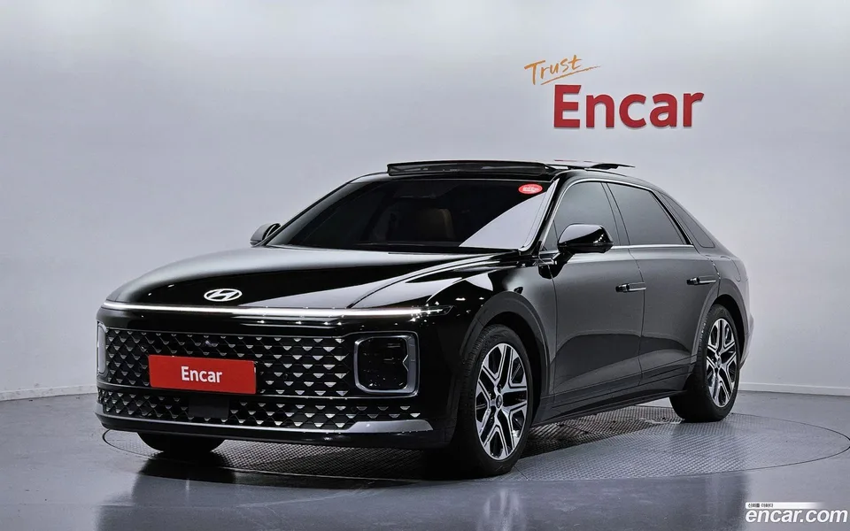 Hyundai Grandeur Hybrid 2024 — photo 1, buy with delivery to Moscow