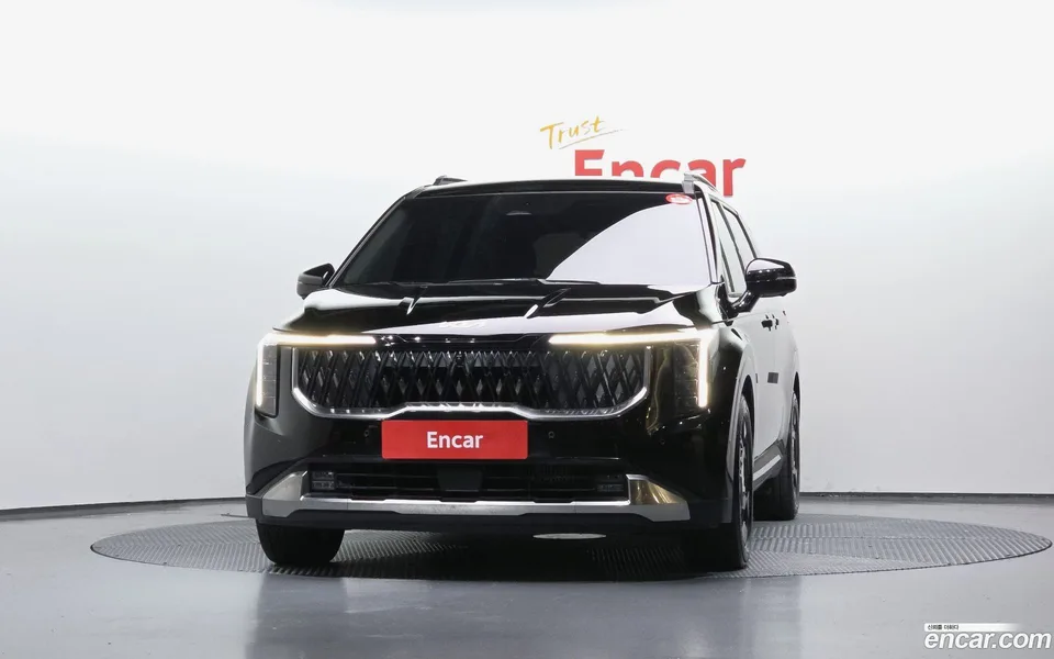 Kia Carnival 7 2024 — thumbnail 3