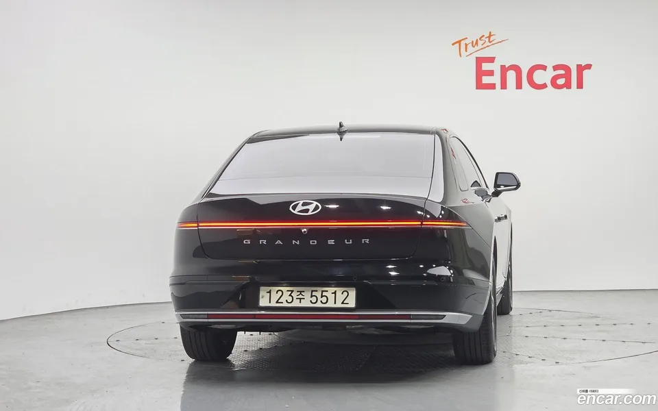 Hyundai Grandeur Hybrid 2024 — thumbnail 4