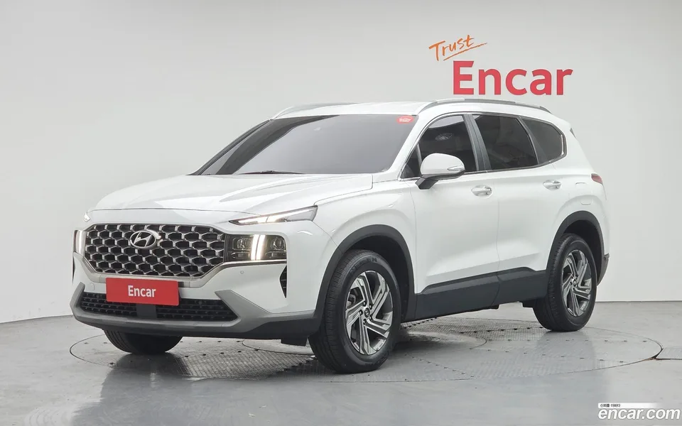 Hyundai SantaFe 2.2 2WD 2023 — photo 1, buy with delivery to Moscow