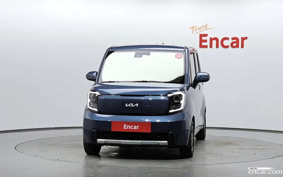 Kia Ray EV 2023 — thumbnail 3