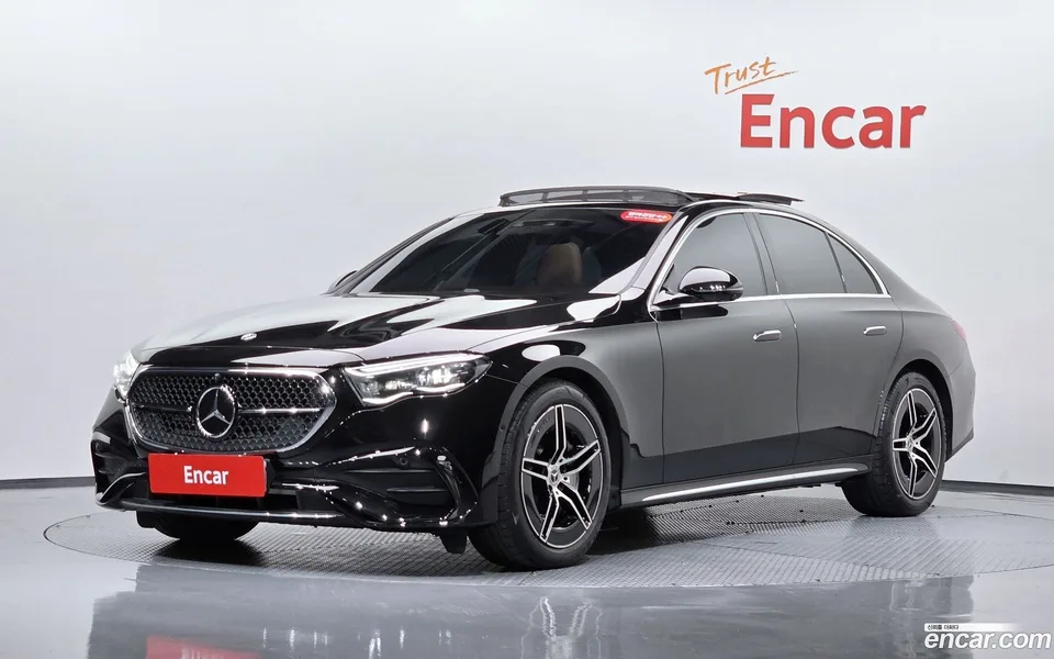 Mercedes-Benz E-Class E300 4MATIC AMG Line 2024 — photo 1, buy with delivery to Moscow