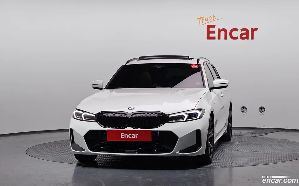BMW 3 Series 320d M 2025 — thumbnail 3