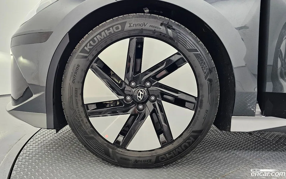 Hyundai Ioniq 6 2023 — миниатюра 5