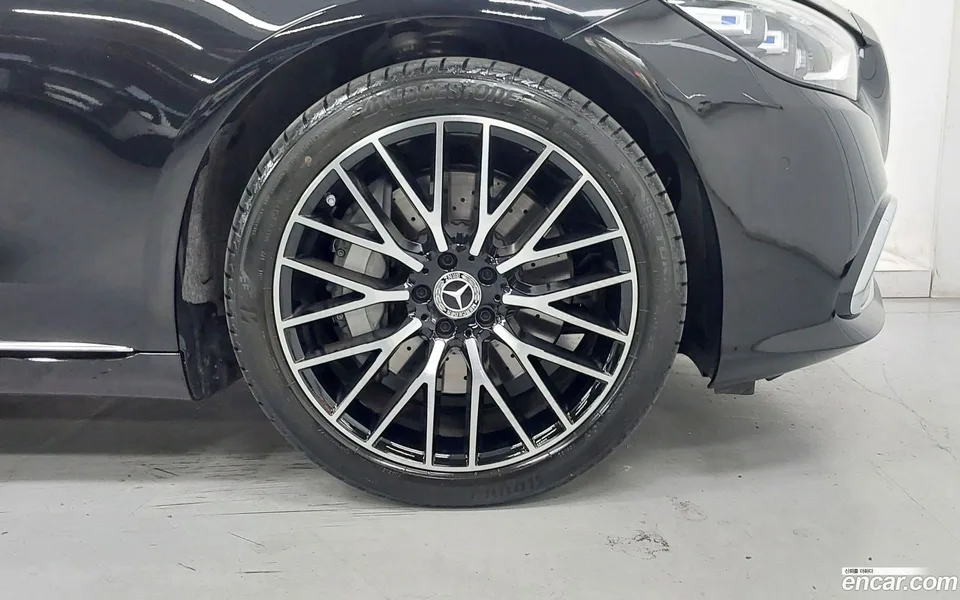 Mercedes-Benz S-Class S450L 4MATIC 2025 — thumbnail 5
