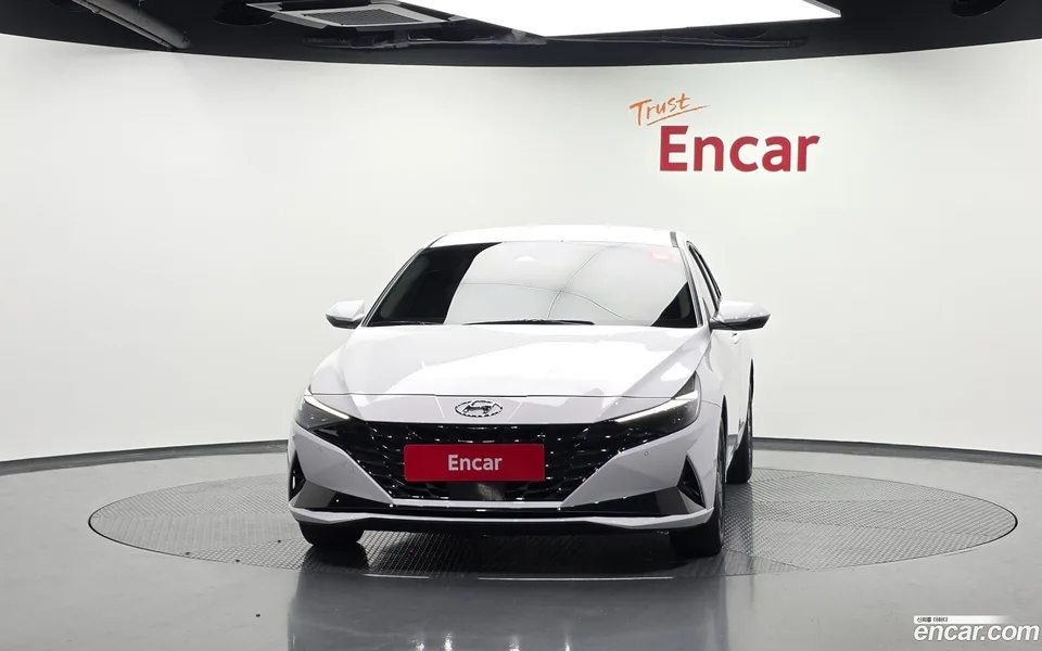 Hyundai Avante 1.6 2023 — thumbnail 3