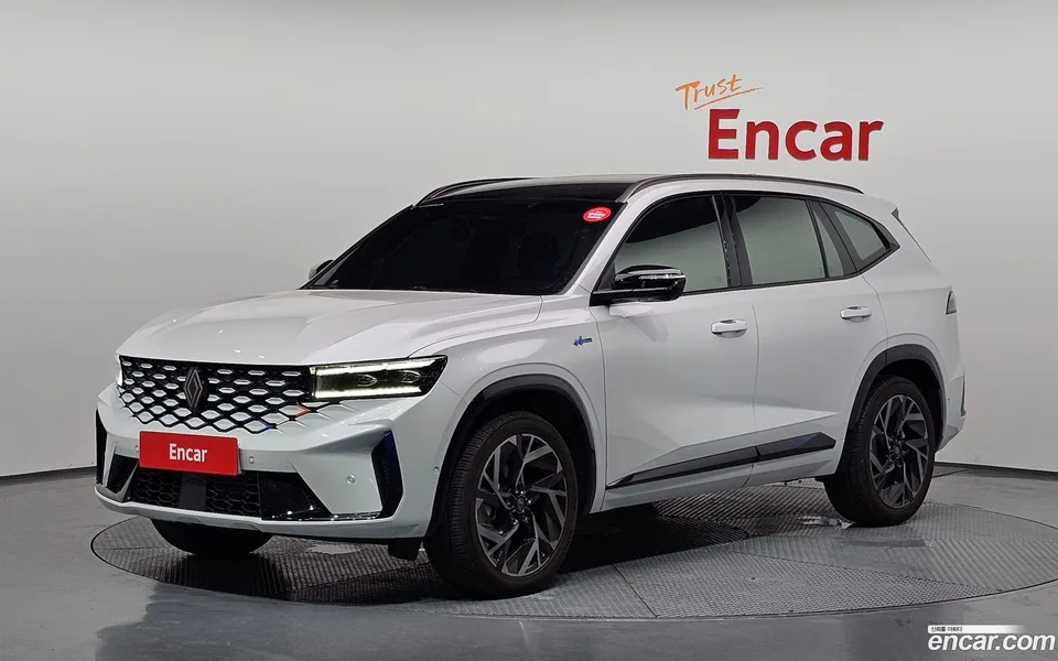 Renault Samsung Grand Koleos 1.5 E-TECH 2WD 2024 — photo 1, buy with delivery to Moscow