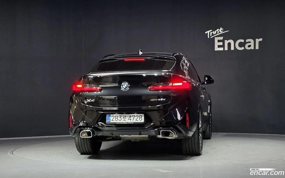 BMW X4 xDrive20d M 2025 — thumbnail 4
