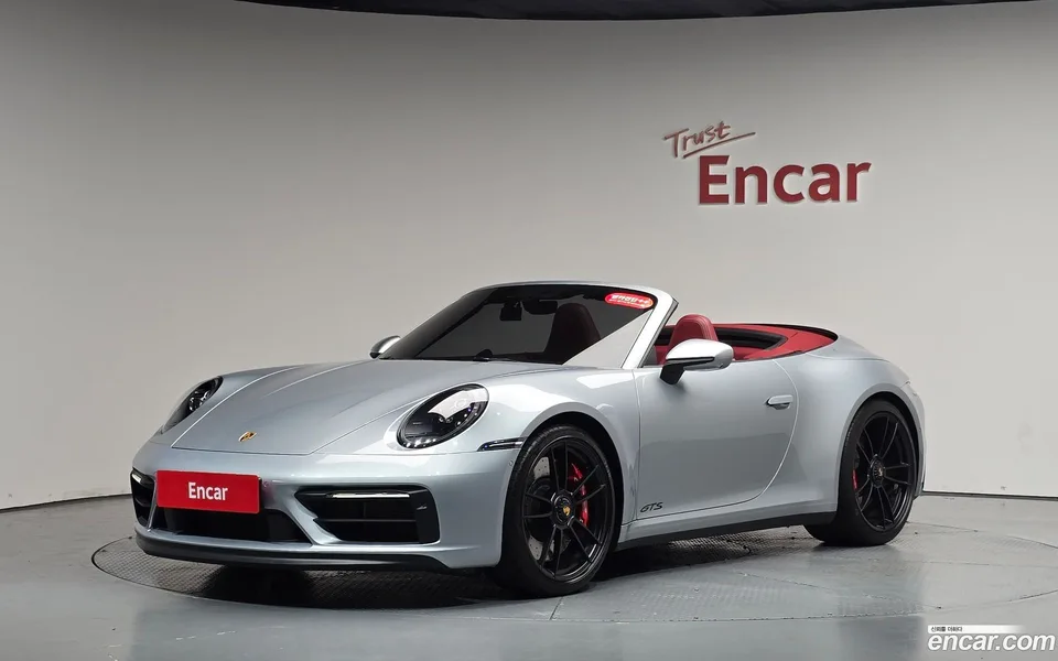 Porsche 911 (992) 4 GTS 2022 — photo 1, buy with delivery to Moscow