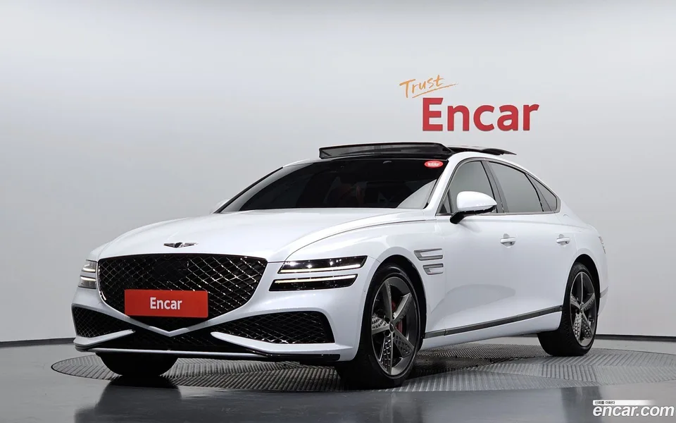 Genesis G80 3.5 AWD 2023 — photo 1, buy with delivery to Moscow