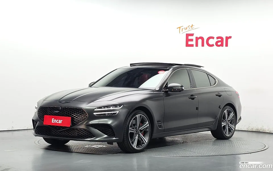 Genesis G70 3.3T 4WD 2023 — photo 1, buy with delivery to Moscow
