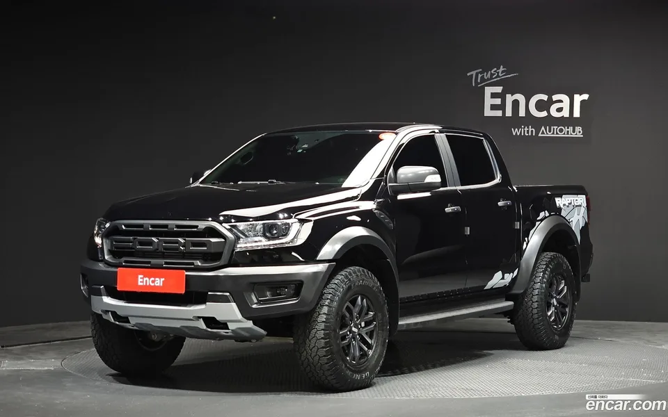 Ford Ranger 2.0 2022 — photo 1, buy with delivery to Moscow