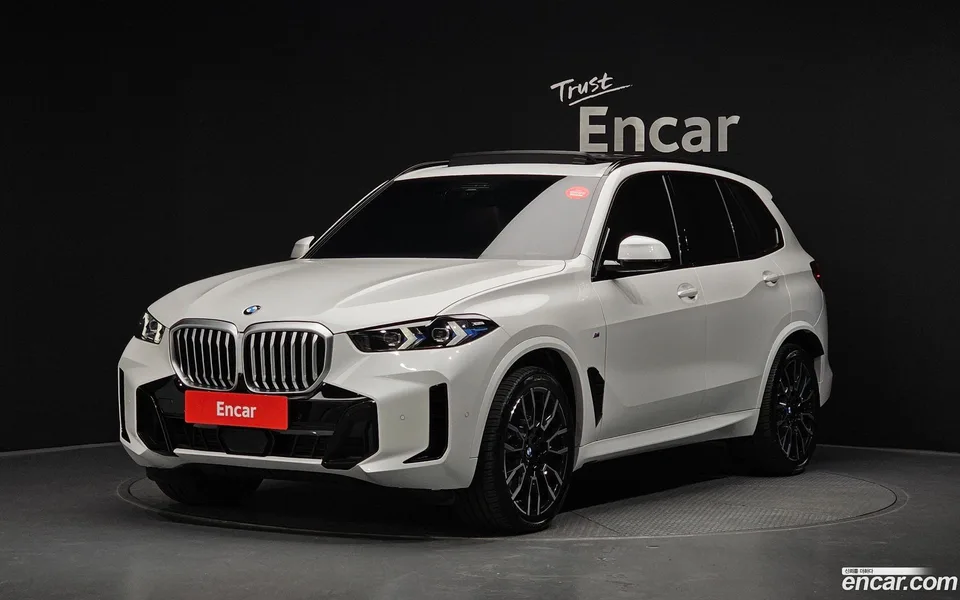 BMW X5 xDrive 30d M 2025 — photo 1, buy with delivery to Moscow