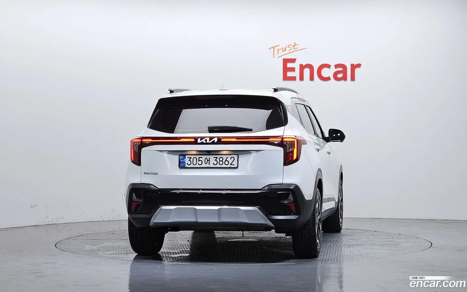 Kia Seltos 1.6 2WD 2023 — thumbnail 4