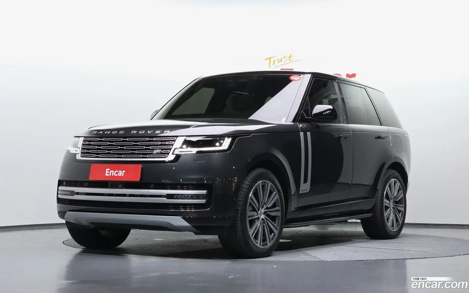 Land Rover Range Rover P550E AB 2025 — photo 1, buy with delivery to Moscow