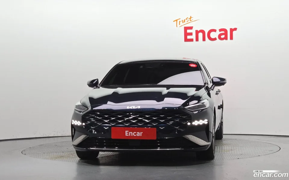 Kia K8 Hybrid 2022 — thumbnail 3