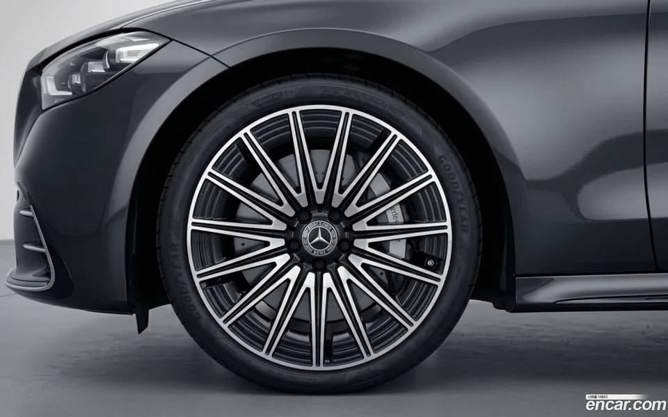 Mercedes-Benz CLE-Class CLE450 4MATIC 2025 — thumbnail 5