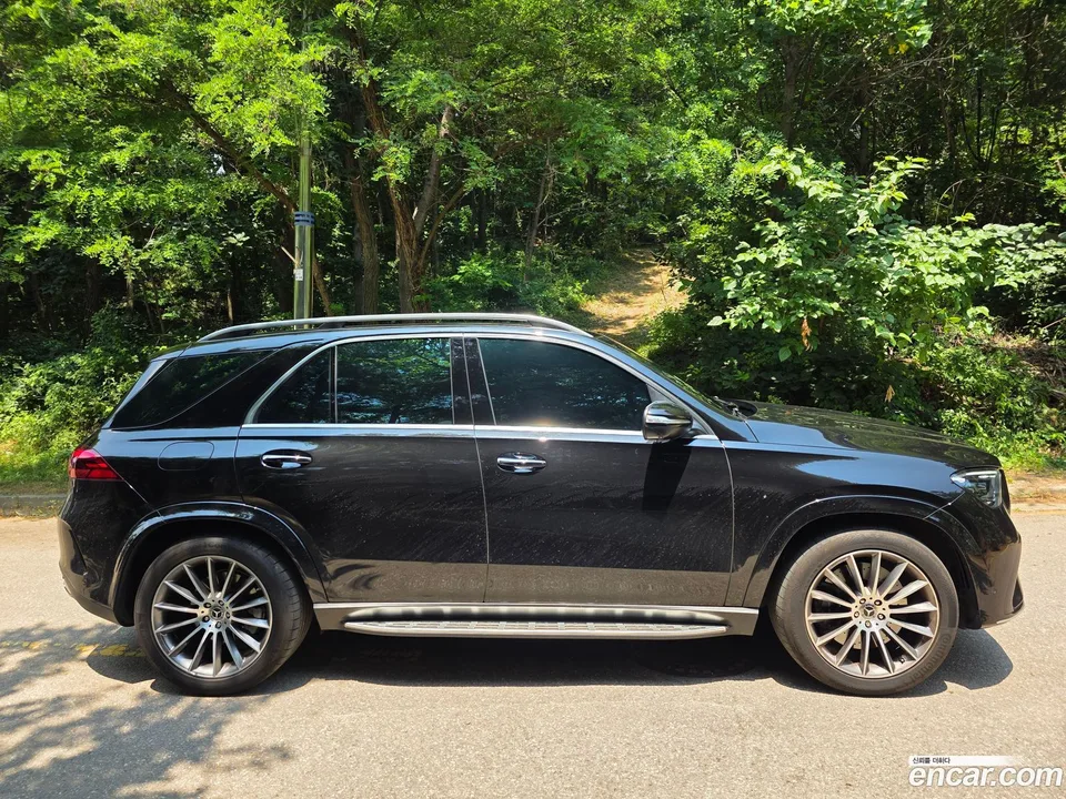 Mercedes-Benz GLE-Class GLE450 4MATIC 2024 — thumbnail 3