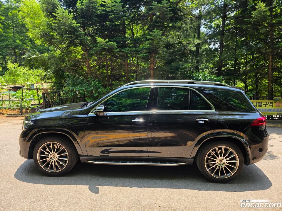 Mercedes-Benz GLE-Class GLE450 4MATIC 2024 — thumbnail 4
