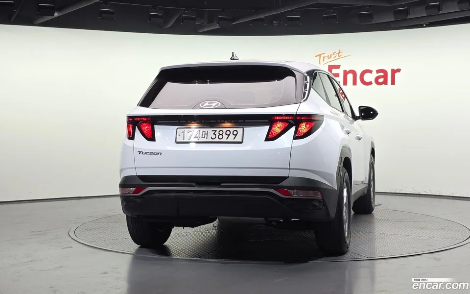 Hyundai Tucson 2.0 2WD 2023 — thumbnail 4