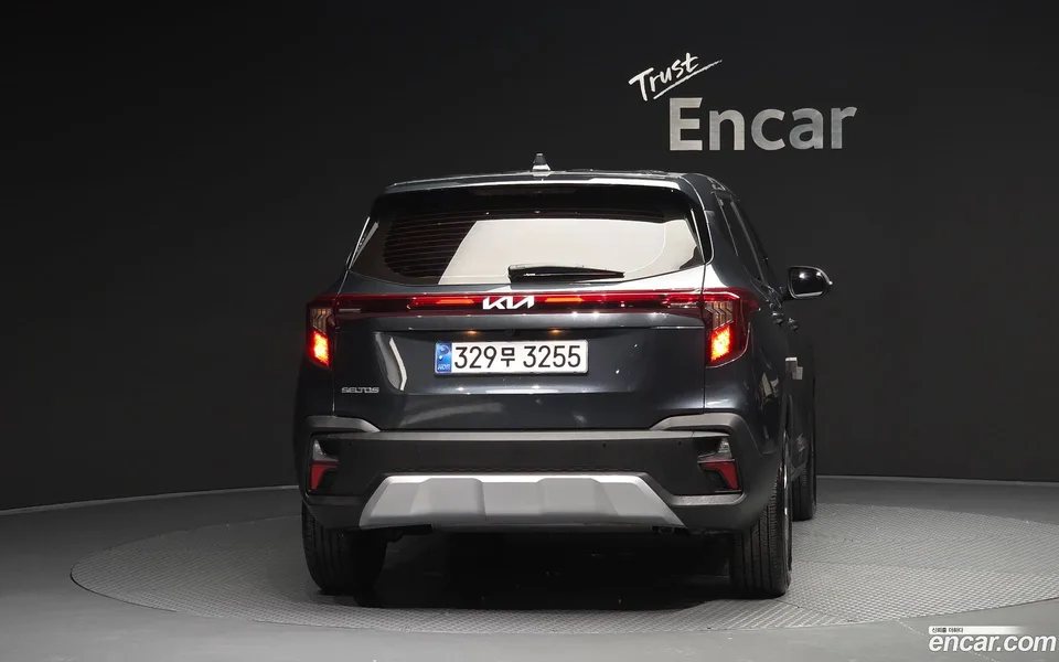 Kia Seltos 2.0 2WD 2025 — миниатюра 4