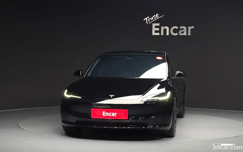 Tesla Model 3 AWD 2024 — thumbnail 3