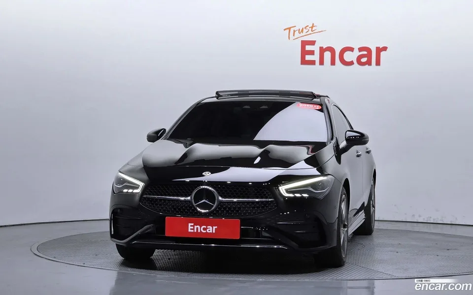 Mercedes-Benz CLA-Class CLA250 4MATIC 2024 — thumbnail 3