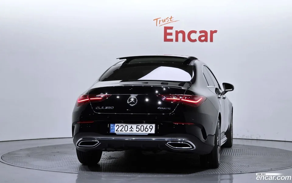 Mercedes-Benz CLA-Class CLA250 4MATIC 2024 — thumbnail 4