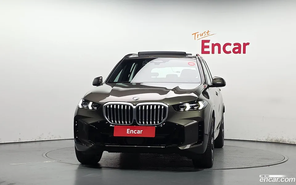BMW X5 xDrive 40i M 2025 — thumbnail 3