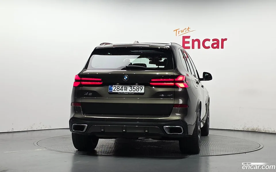 BMW X5 xDrive 40i M 2025 — thumbnail 4