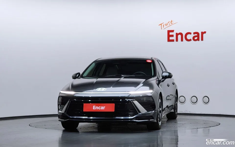 Hyundai Sonata The Edge Hybrid 2023 — thumbnail 3
