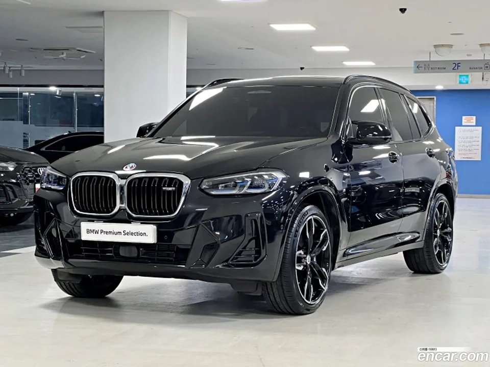 BMW X3 xDrive M40i 2023 — photo 1, buy with delivery to Moscow