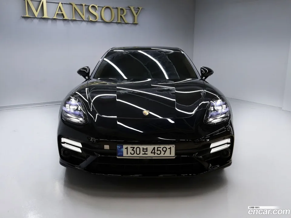 Porsche Panamera (971) 2.9 AWD 2022 — photo 1, buy with delivery to Moscow