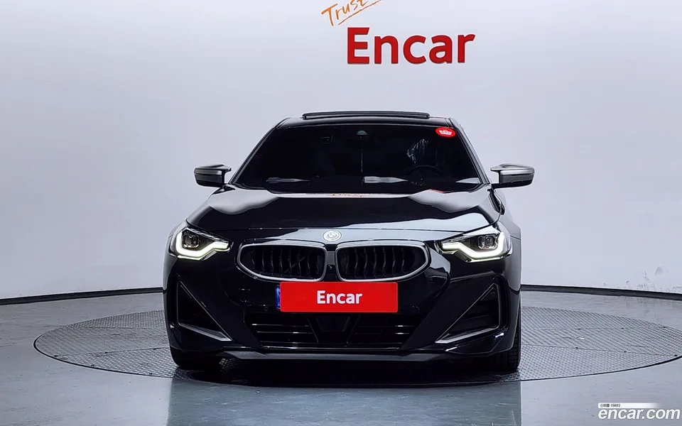 BMW 2 Series M240i xDrive 2023 — thumbnail 3