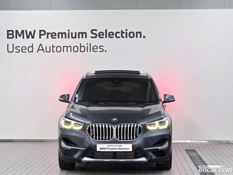 BMW X1 xDrive 20i xLine 2022 — thumbnail 3