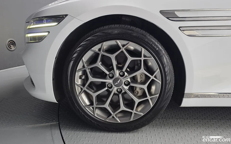 Genesis G80 2.5 AWD 2023 — thumbnail 5
