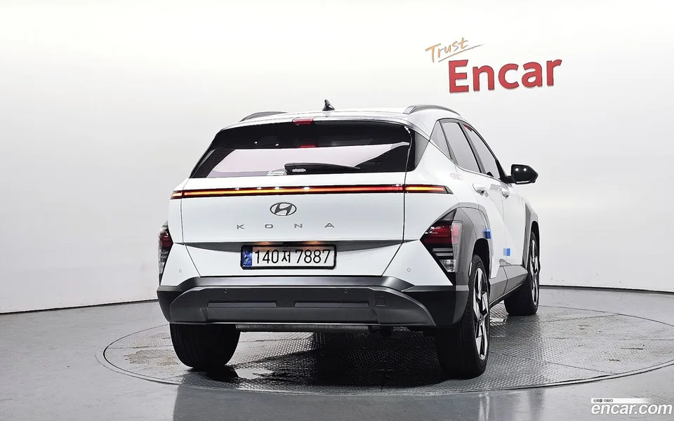 Hyundai Kona 1.6 2WD 2023 — thumbnail 4