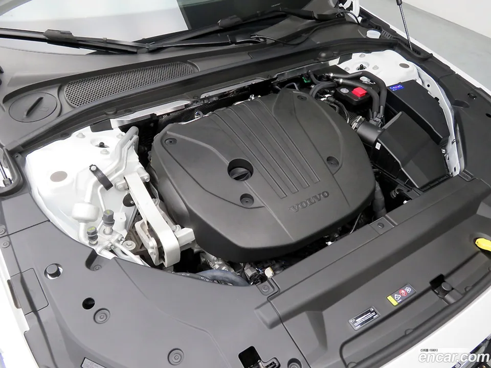 Volvo S90 B5 2025 — thumbnail 5